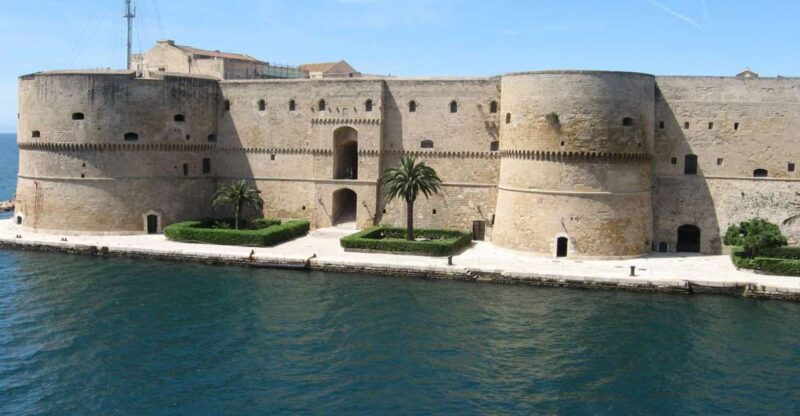 Taranto: 2 Seas Walking Tour - Highlights of the Tour