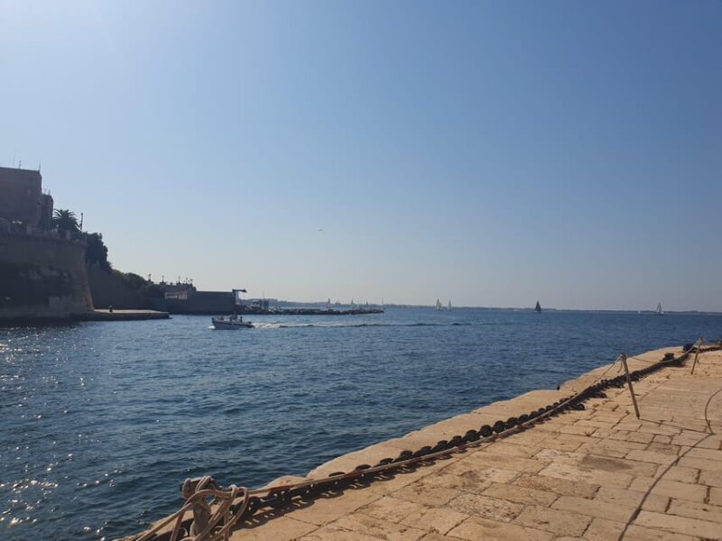 TARANTO PUGLIA WALKING TOUR UP AND DOWN - Preparation and Recommendations for Participants