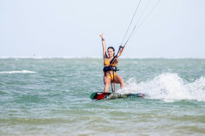 Tarifa: Kitesurfing Course With IKO Certified Instructor - Scheduling and Communication