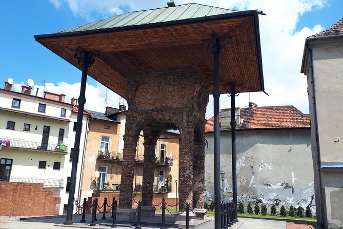 Tarnow Private Tour From Krakow - Transportation and Amenities