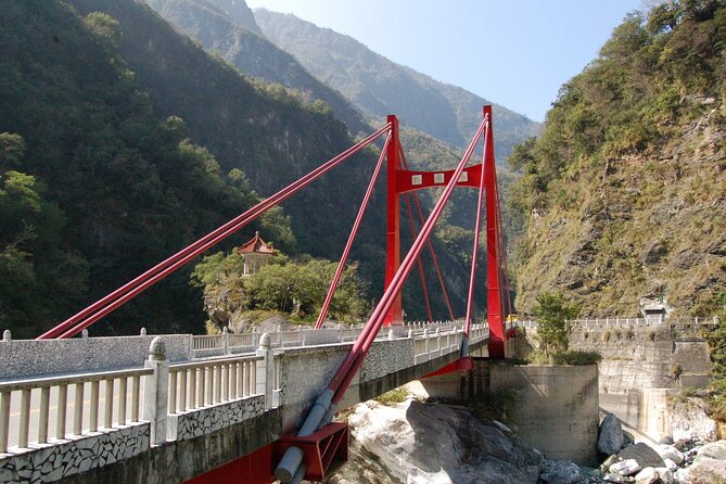 Taroko Gorge Day Tour From Taipei by Train - Indigenous Cuisine Experience