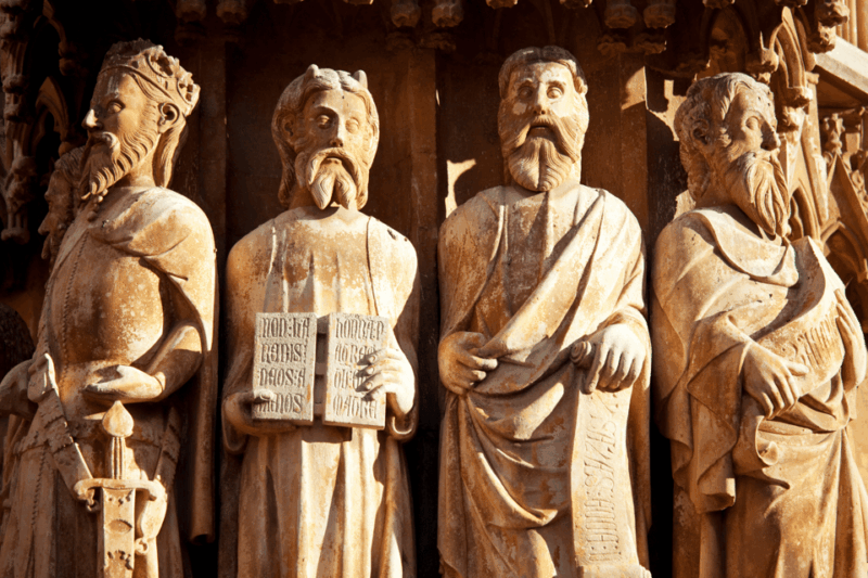 Tarragona: First Discovery Walk and Reading Walking Tour - Tour Description and Features