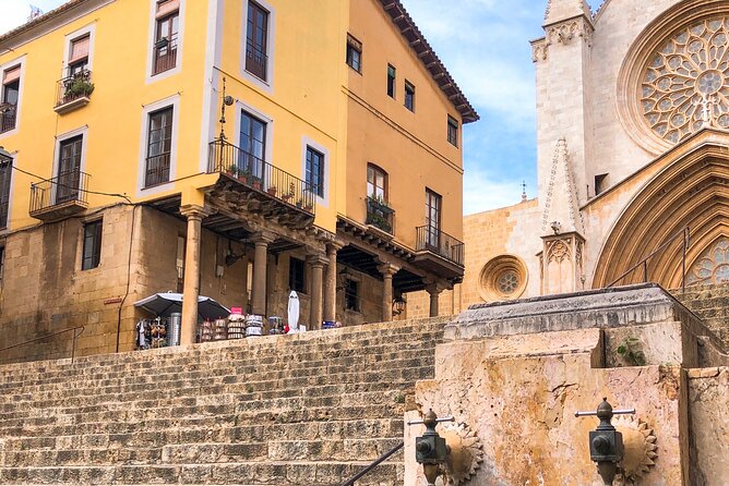 Tarragona Scavenger Hunt and Sights Self-Guided Tour - Meeting Point and Logistics