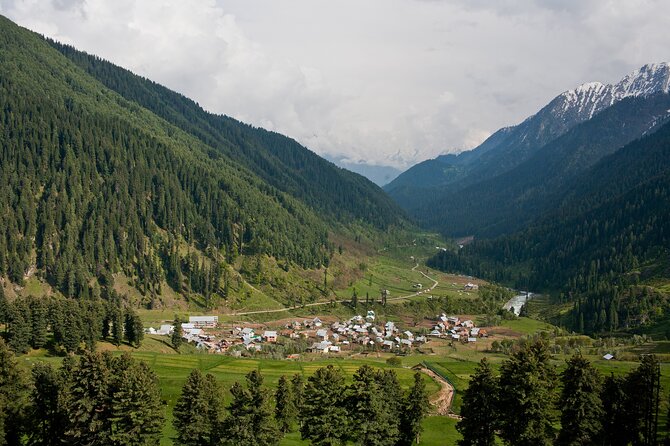 Tarsar Marsar Trekk - Explore High-Altitude Lakes