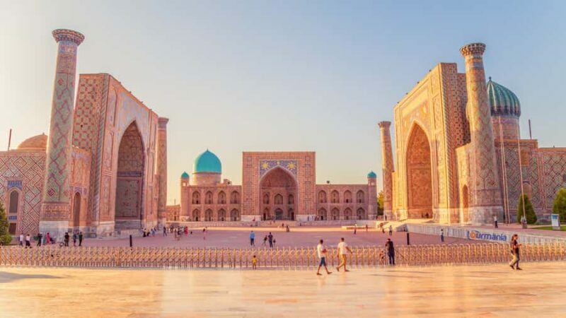 Tashkent: Samarkand Highlights One Day Guided Tour - The Heart of the City: Registan Square