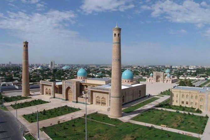 Tashkent Tour - Marveling at Navoi Opera Theater