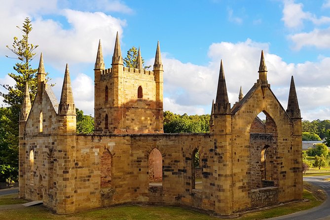 Tasmania 8 Day - Tour in Circle - Accommodation and Meals