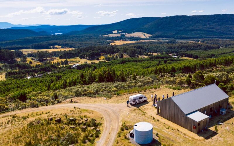 Tasmania: Full-Day Gin Tour With Lunch - Learning About Gin Production