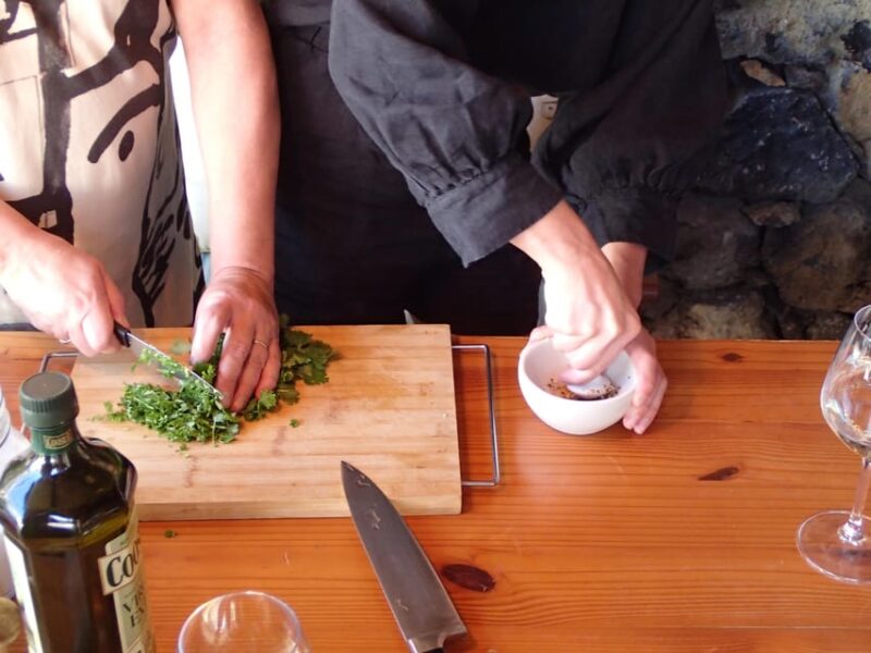 Taste Journey in an Ancient Canarian Village - Key Points
