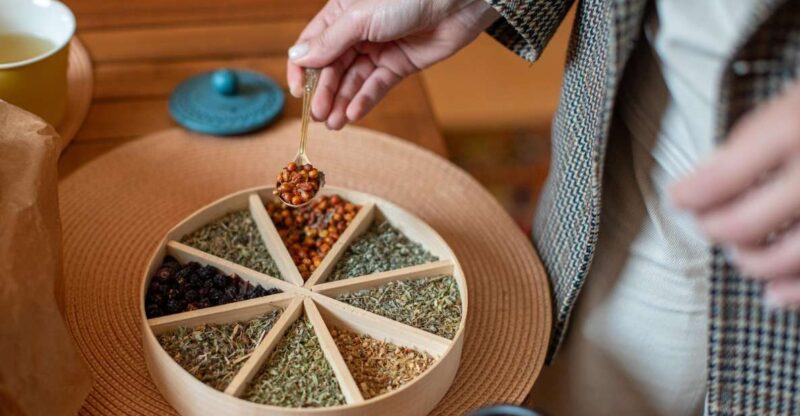 Taste Local Teas & Make Your Own Tea Mix - Key Points