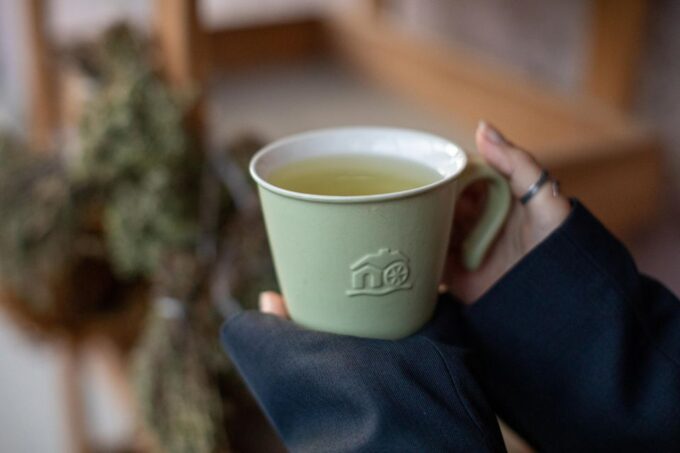 Taste Local Teas & Make Your Own Tea Mix - Languages Offered
