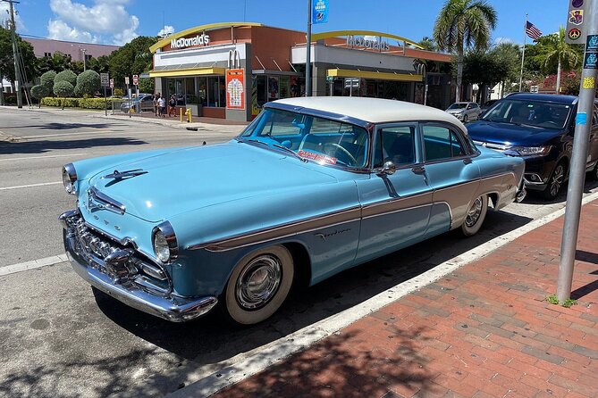 Taste of Little Havana Food Tour in Miami With Cuban Street Food - Taking in the Vibrant Cuban Community