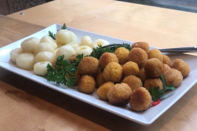 Taste of Poland - Old Town Food Tour and Guided Walk in One - Inclusions