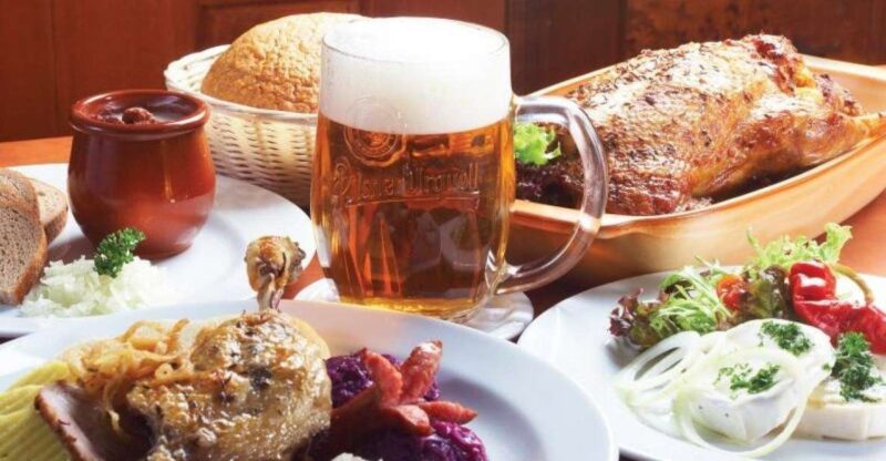 Taste of Prague: 10 Beers and Traditional Czech Dinner - Live Tour Guide