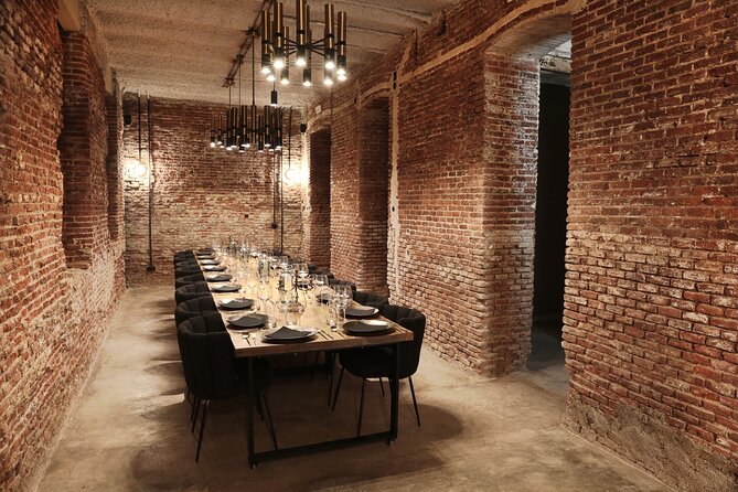 Taste of Spain: Tapas Cooking Class With Bottomless Wine Pairing - Main Course and Dessert