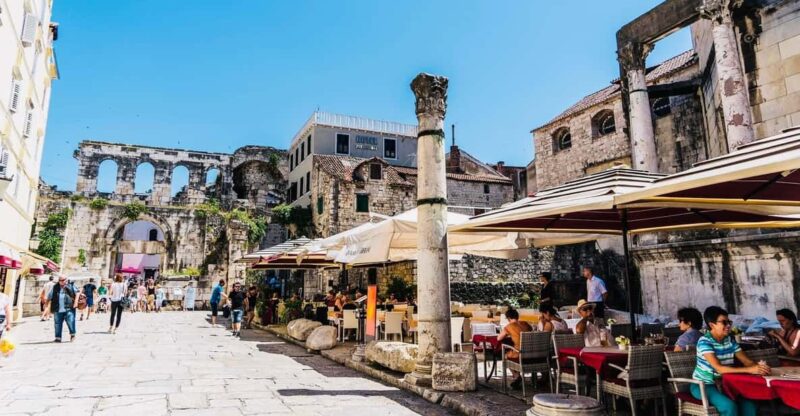 Tasteful Knowledge - Food Walking Tour and Lunch - Experience and Cultural Insights