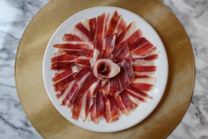 Tasting of Iberian Hams With Wine or Cava Pairing - Tasting Menu and Offerings