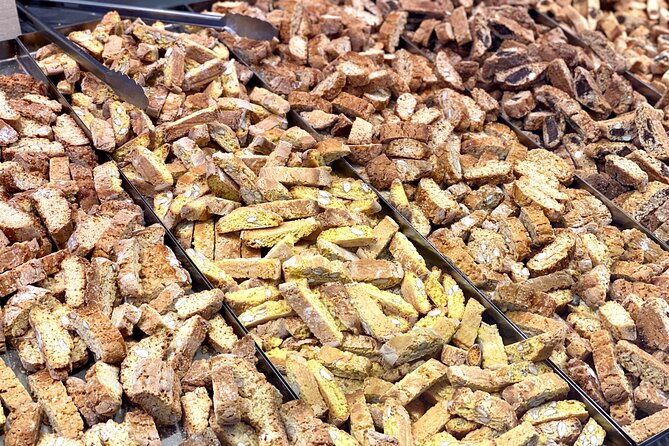 Tasty Florence Street Food With Guided Walking of the City - Sampling Traditional Tuscan Fare