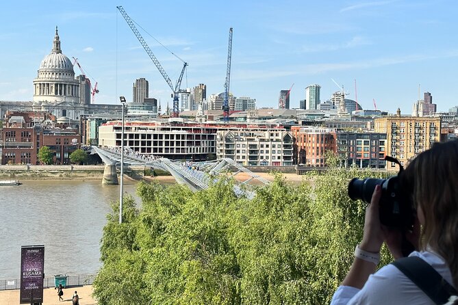 Tate Modern Private Tour in London With Blue Badge Guide - Engaging With the Guide