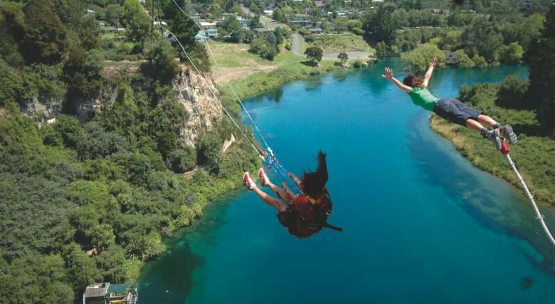 Taup: Bungy Jump and Swing Combo - Key Points