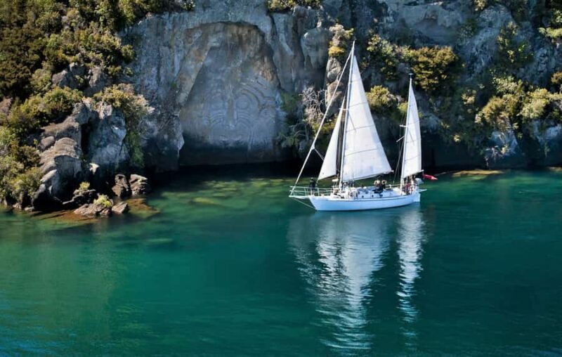 Taup: Sail Barbary Eco Sailing to the Maori Rock Carvings - Setting the Scene: An Introduction to the Tour