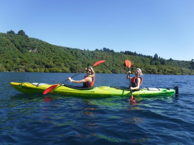Taupo: Maori Rock Carvings Kayaking Tour - Meeting and Logistics