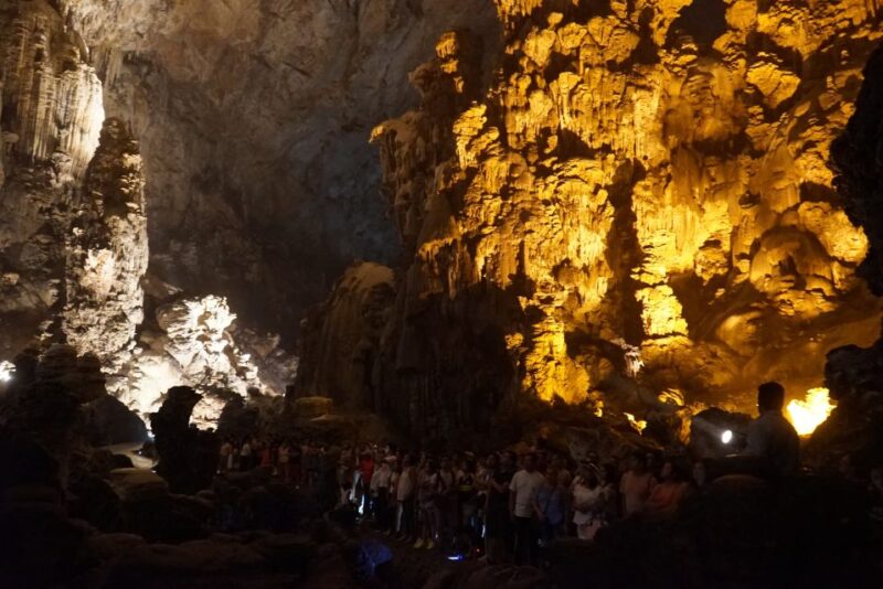 Taxco, Cacahuamilpa Caves and Cuernavaca Full-Day Tour - Key Points