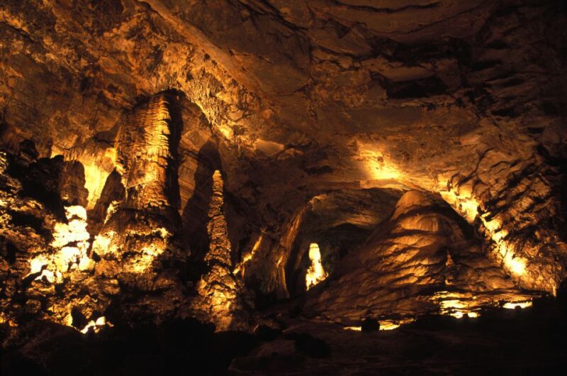 Taxco, Cacahuamilpa Caves and Cuernavaca Full-Day Tour - Booking and Cancellation Policy
