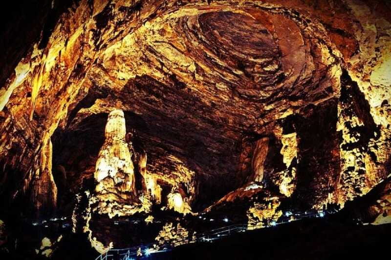 Taxco: Discover the Cacahuamilpa Grottoes - Delicious Lunch Provided