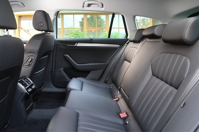 Taxi and Transfer Intercity Bilbao Oviedo Business Services - Key Points