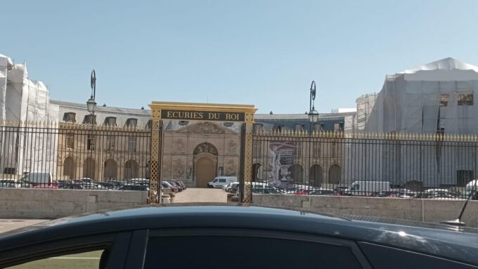 Taxi Bayeux - Paris Airport - How to Book Your Transfer