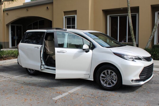 Taxi Punta Cana Airport To Santo Domingo - Private Transportation Experience