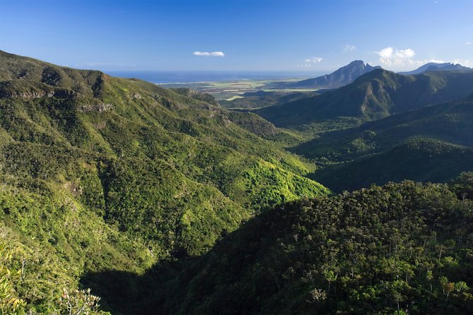 TAXI South Guided Tour. - Discover Natural Wonders
