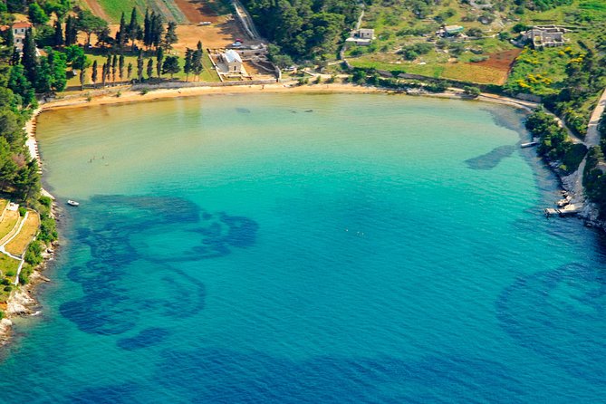 Taxi Supetar, Brač - Multilingual Tour Experience