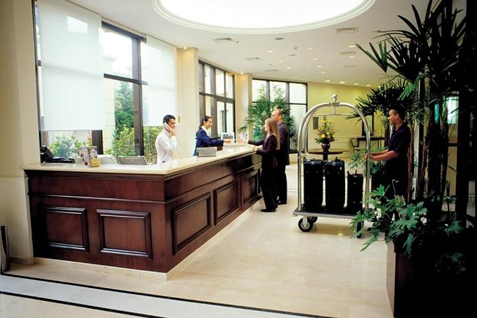 Taxi Transfer Executive GRU Airport X Radisson Sao Paulo Vila Olimpia - Booking Confirmation