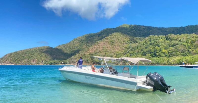 TAYRONA BY SEA - Scenic Highlights