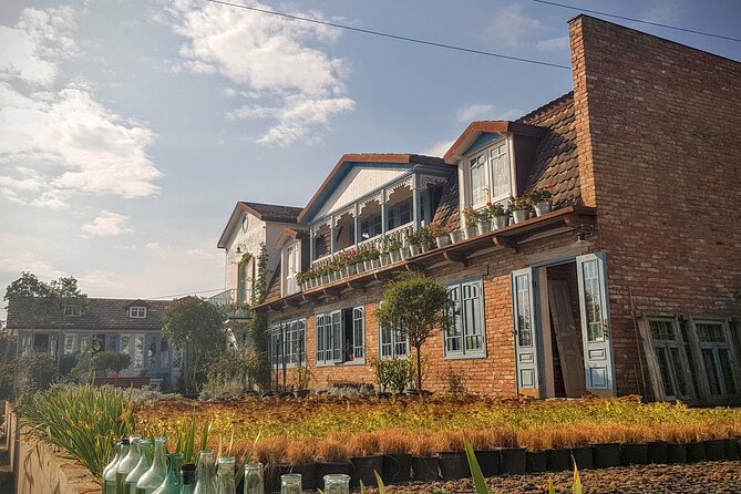Tbilisi Lakes and Sightseeing Tour - Ethnographic Museum Highlights