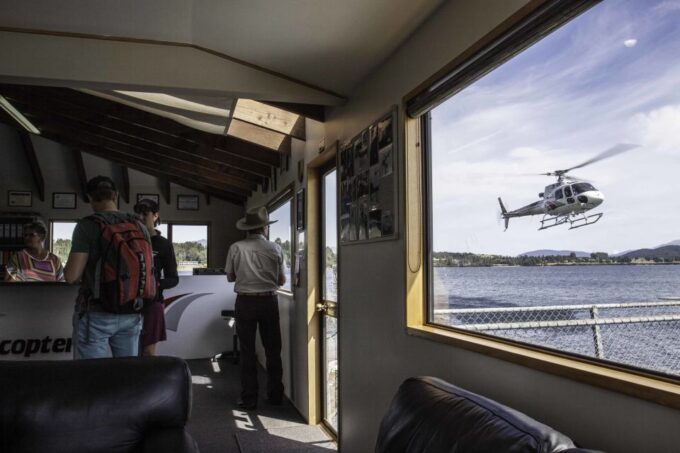 Te Anau: 30-Minute Fiordland National Park Scenic Flight - Duration and Pricing