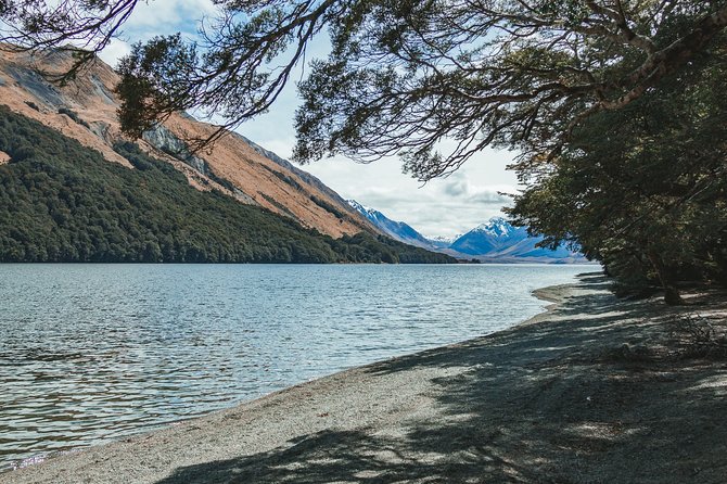 Te Anau Highlights & Lord of the Rings Small Group Tour From Te Anau - Meeting Point and Accessibility