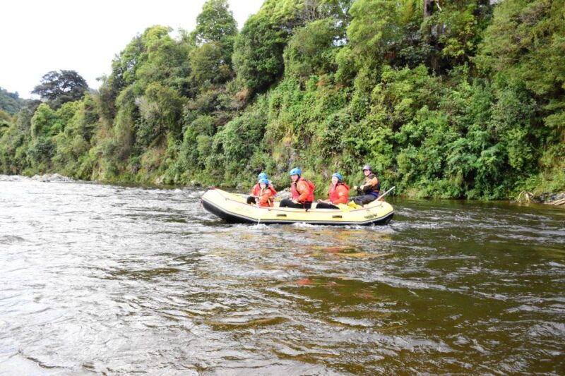 Te Awa Kairangi Grade 2 Scenic Rafting Tour - Inclusions and Options