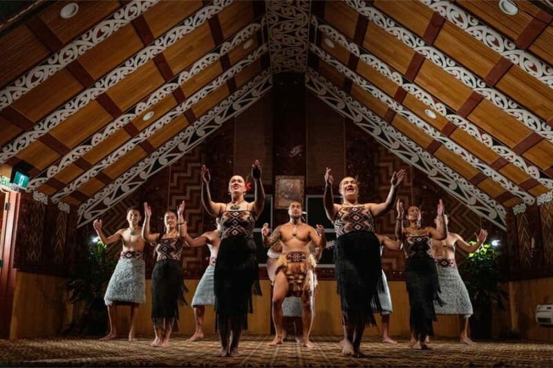 Te Puia: Te P Indigenous Combo - Tour, Dinner + Haka - Frequently Asked Questions