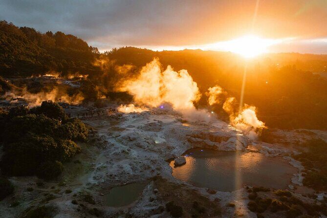 Te Puia: Te P Indigenous Evening Experience Combo - Key Points