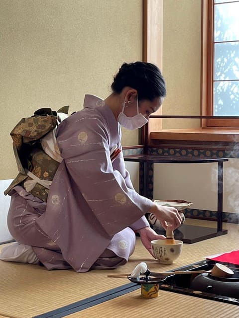 Tea Ceremony at a Café With 120 Years of History - Instructor and Accessibility
