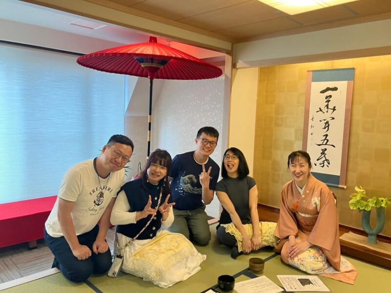 Tea Ceremony Experience in Japanese-Style Room 60MIN - Tea Ceremony Demonstration