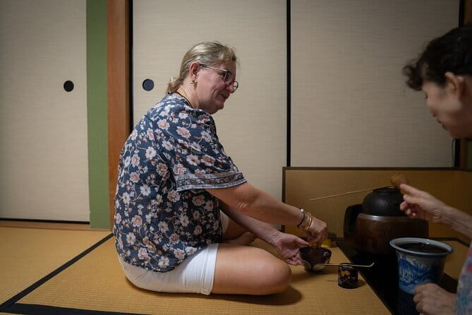 Tea Ceremony Experience in Kyoto - Dressing in Traditional Kimono