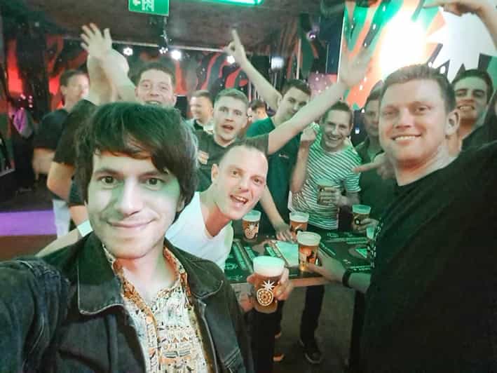 Team Building Pub Crawl - Experience Highlights