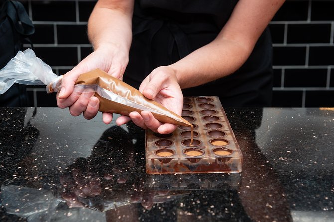 Technical Chocolate Making Workshop in Paris - Meeting Point and Transportation