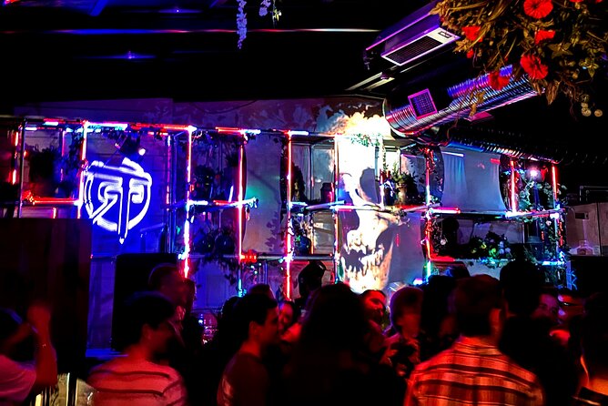 Techno Rave Parties - Club Night Parties - Exploring the Nightlife