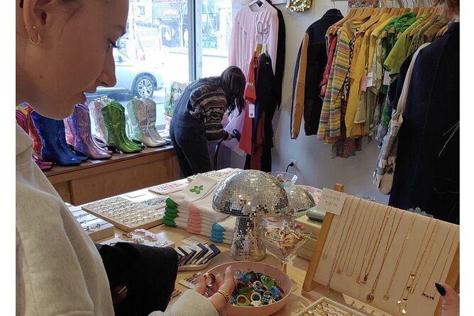 Teen + Young Adult Second-Hand Shopping Day in New York City - Personalized Shopping Experience