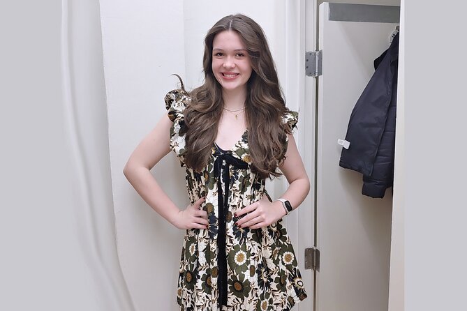 Teen + Young Adult Second-Hand Shopping Day in New York City - Meet-Up and Tour Details